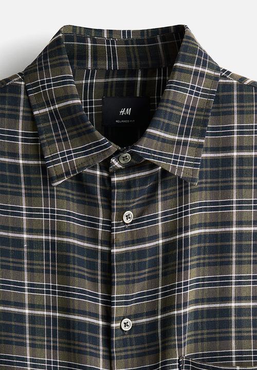 H&M - Relaxed fit shirt - khaki green/checked 