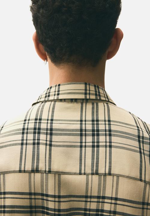 H&M - Relaxed fit shirt -  beige/black checked 