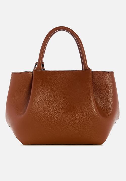 GUESS - Amorette Girlfriend Satchel - Cognac