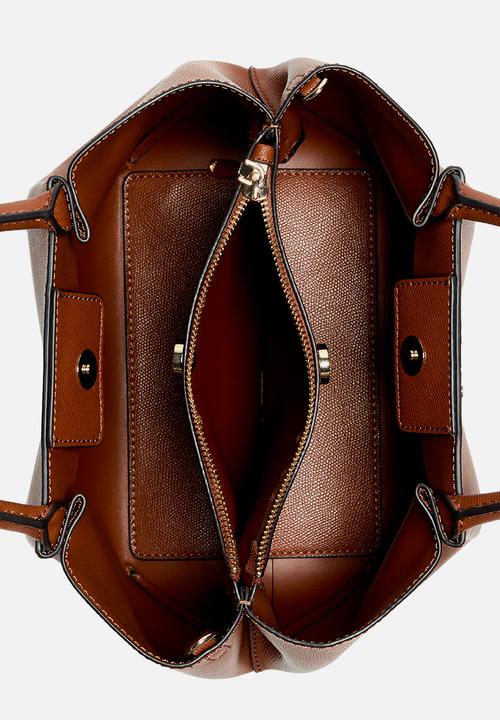 GUESS - Amorette Girlfriend Satchel - Cognac
