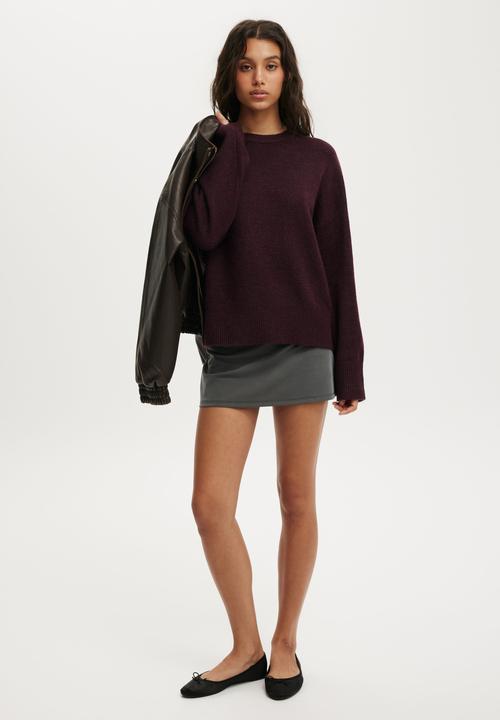 Cotton On - Luxe crew sweater - blackberry belle