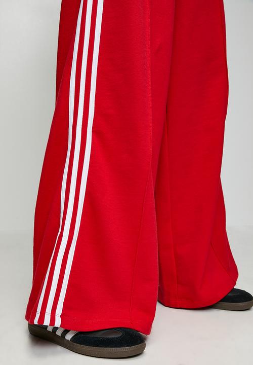 adidas Originals - 3S Wide Sweatpt W S26 - Better Scarlet