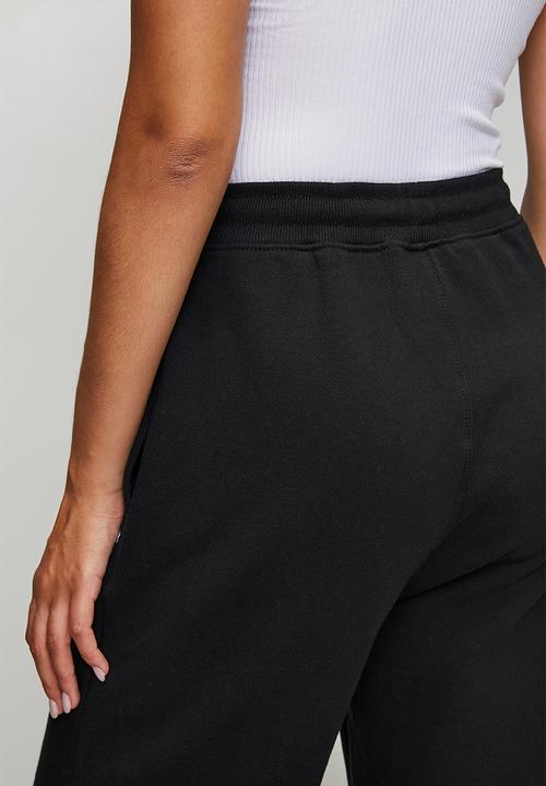 Reebok - Yara Wide Hem Open Jogger - Black