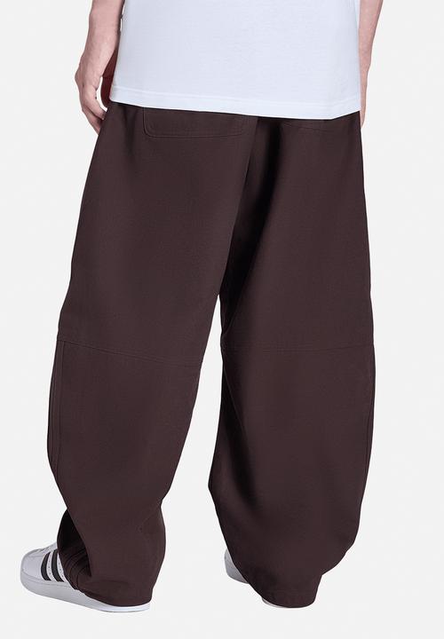 adidas Originals - ORIGINALS CANVAS CARGO WORKPANT - aurora coffee
