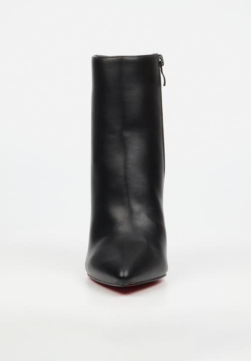 Miss Black - Boss 24 heel ankle boot - black