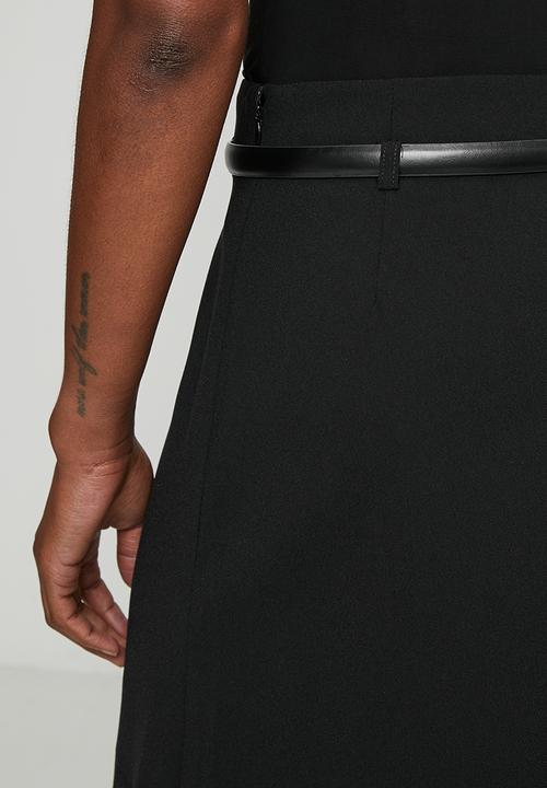 Forever New - Millie belted midi skirt in black