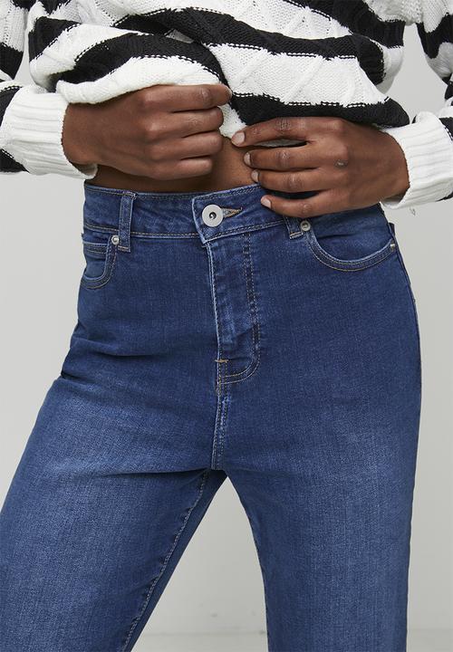 Brave Soul - Ladies Mom Jeans With Raw Hem - Mid Blue