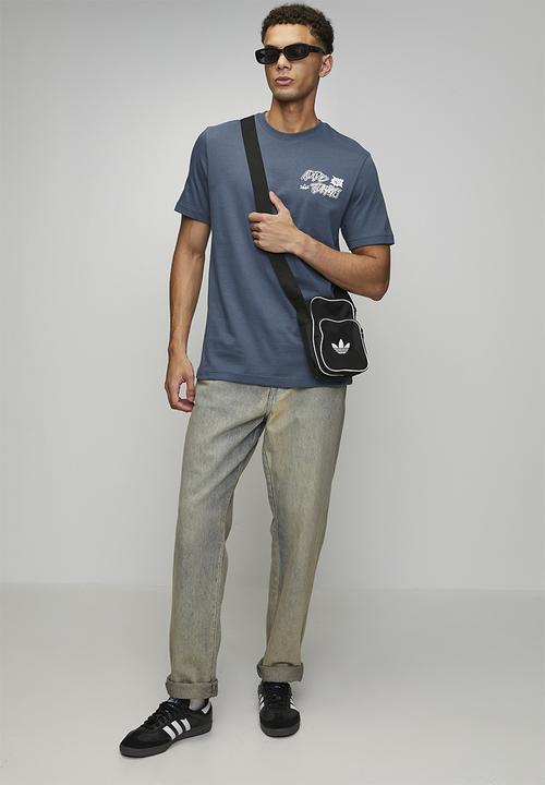 adidas Originals - Fleamarket ST2 T-Shirt - Blue