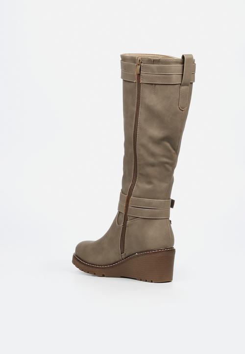Butterfly Feet - Conway 3 boot - taupe