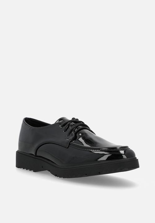 Madison® - Peggy 3 brogue - black