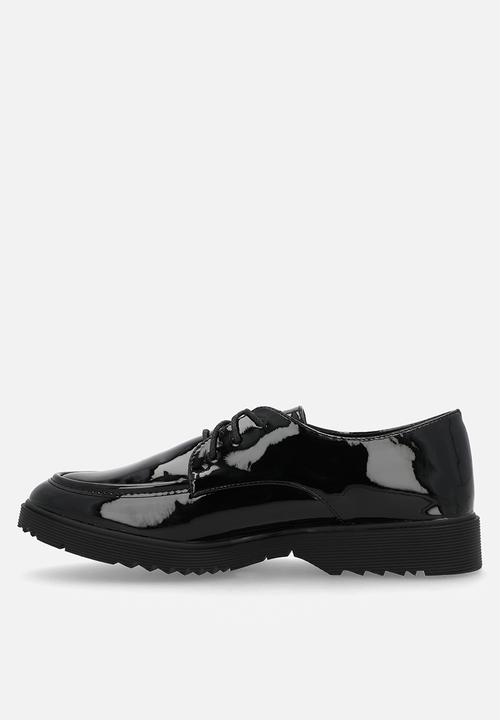 Madison® - Peggy 3 brogue - black