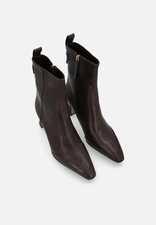 POLO - Slim block heel ankle boot - brown