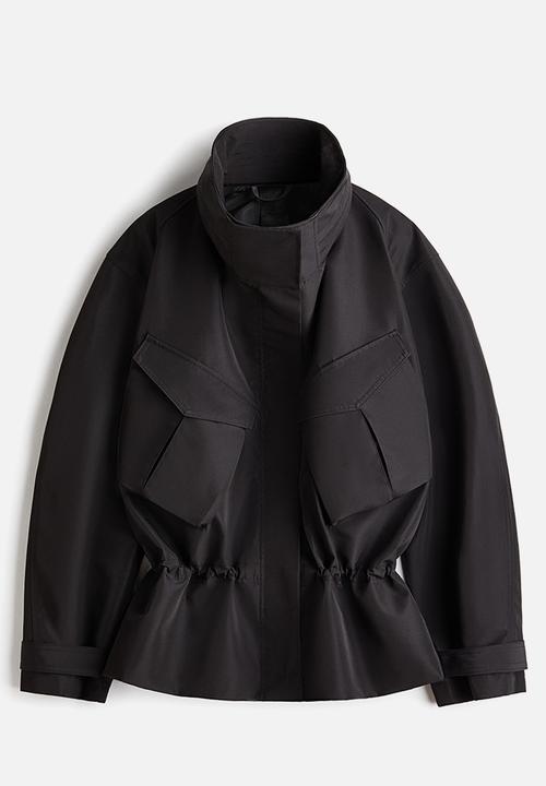 H&M Studio: Hooded peplum jacket - black - 1327101001