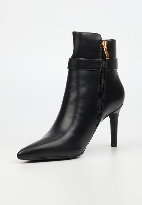 Miss Black - Moss 1 belt buckle heel ankle boot - black