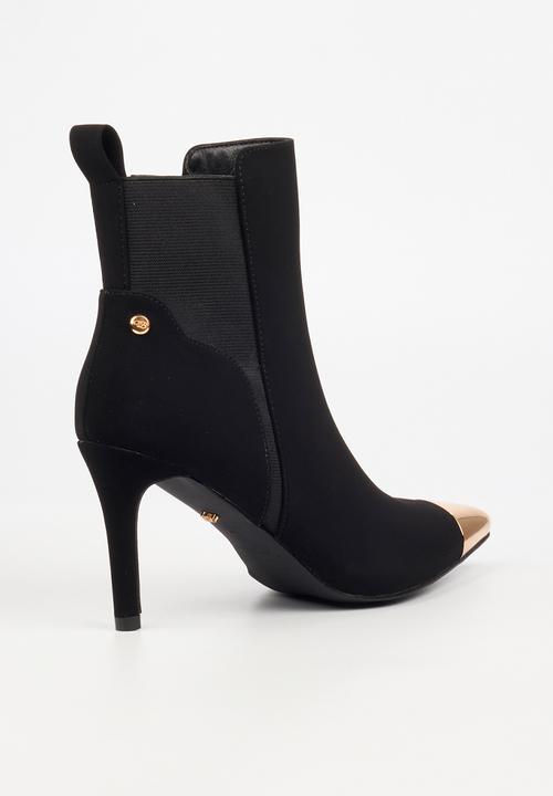 Miss Black - Moss 2 gold toe gusset heel ankle boot - black
