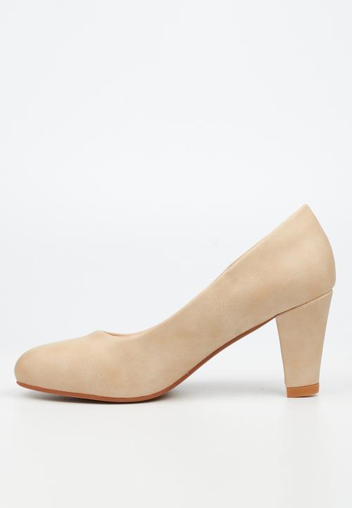 Butterfly Classics - Nerina 1 court heel - beige