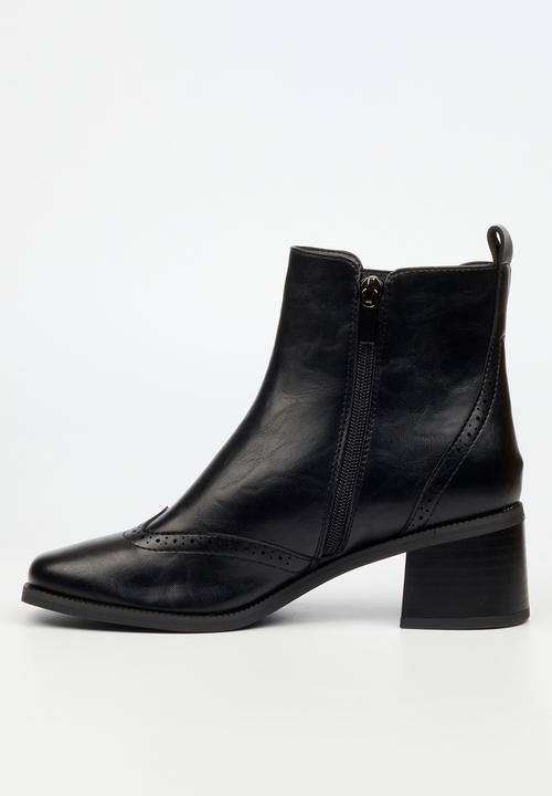 Butterfly Feet - Nikah 1 boot - black