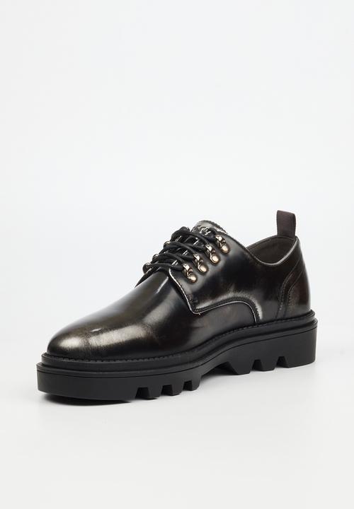 MAZERATA - Vinchey 68 - Grey