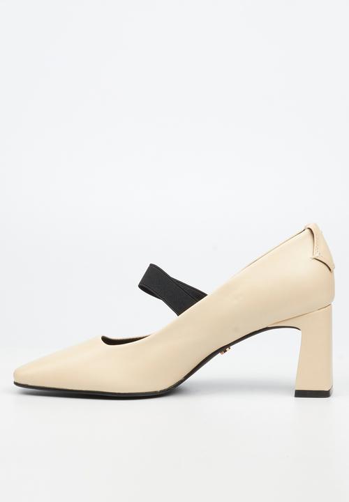 Butterfly Feet - Vivian 1 heel - beige