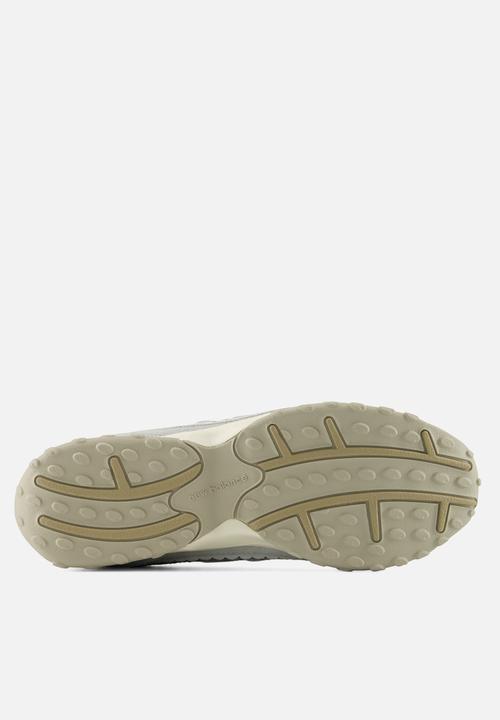 New Balance  - 204L - grey