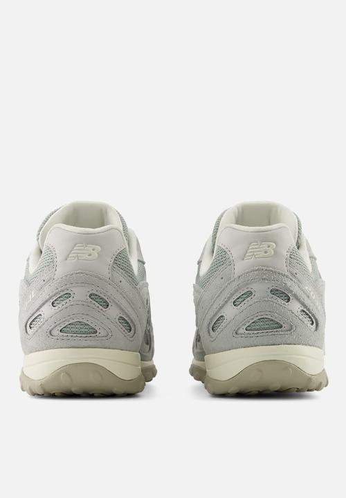 New Balance  - 204L - grey