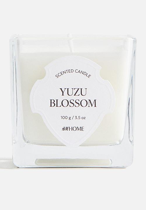H&M - Small scented candle in glass holder - transparent