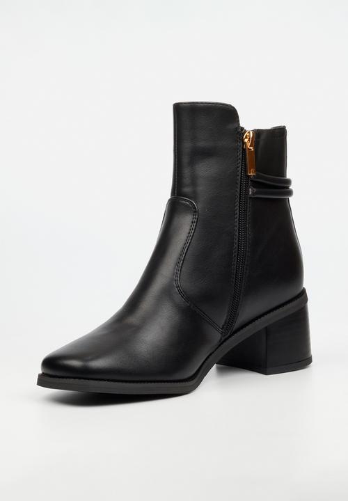 Butterfly Feet - Nikah 2 boot - black
