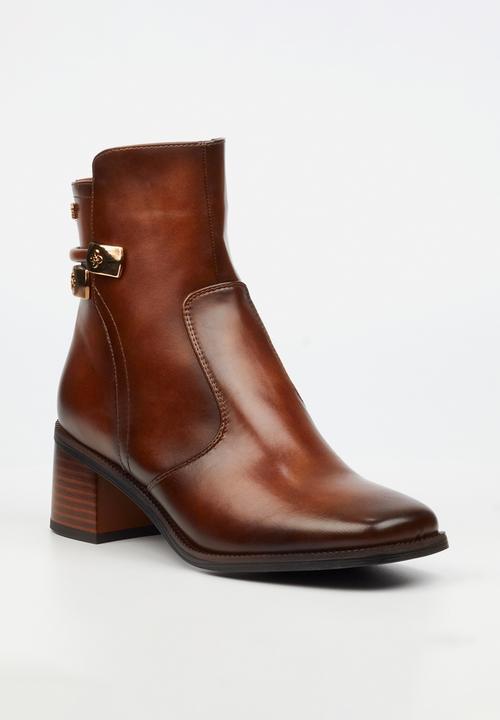 Butterfly Feet - Nikah 2 boot - chocolate