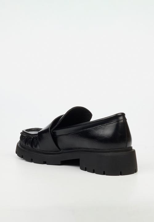 Butterfly Feet - Plush 2 loafer  - black