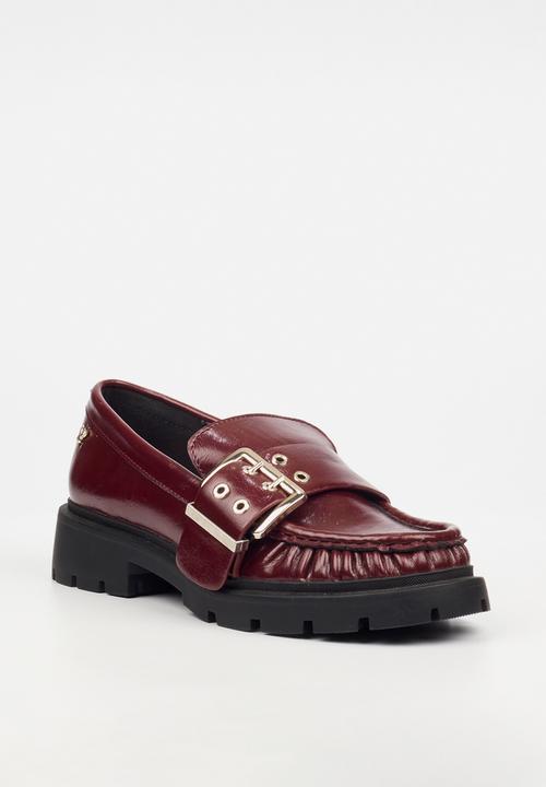 Butterfly Feet - Plush 2 loafer  - burgundy