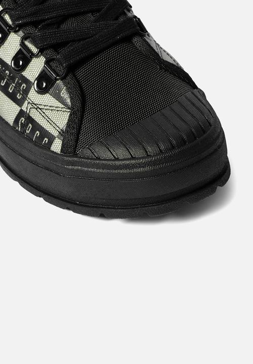 S.P.C.C - Surge Hewson Hi Sneakers - Sand Dune