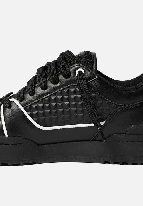 S.P.C.C - MDS Raider Sneakers - Black
