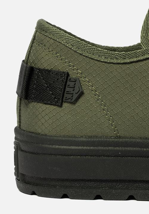 S.P.C.C - Surge defcon Lo Sneakers - Hawthorne
