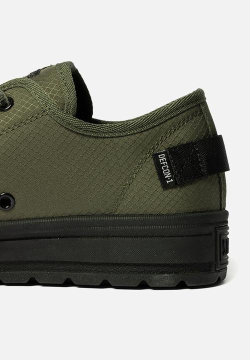 S.P.C.C - Surge defcon Lo Sneakers - Hawthorne