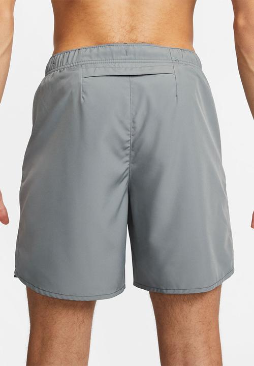 Nike - Nike Challenger Dri-FIT 7" Unlined Running Shorts