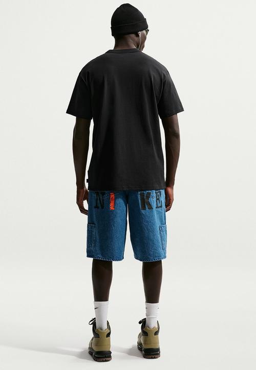 Nike - NSW Premium Essentials Sust T-Shirt- Black