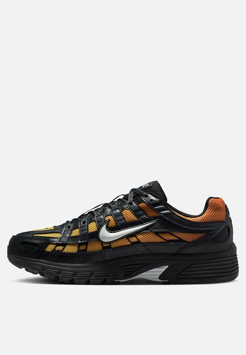Nike - Nike P-6000