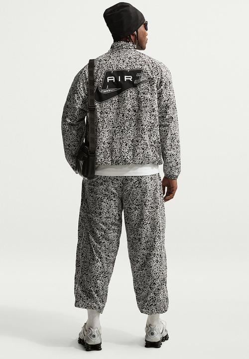 Nike - Nike Air Woven All Over Print Jacket - Blk/Wht/Multi