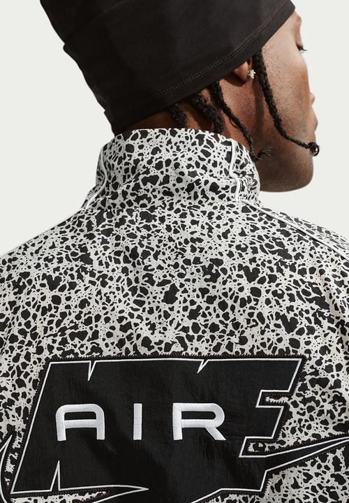 Nike - Nike Air Woven All Over Print Jacket - Blk/Wht/Multi