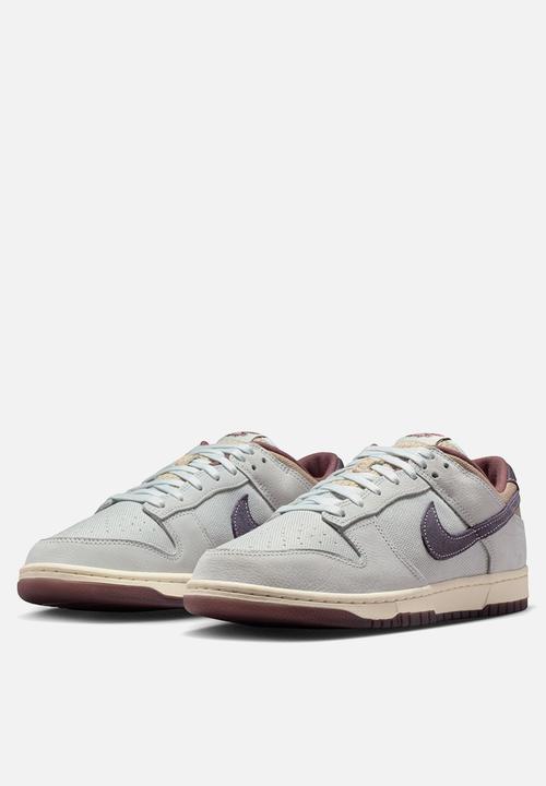 Nike - Nike dunk low retro se 