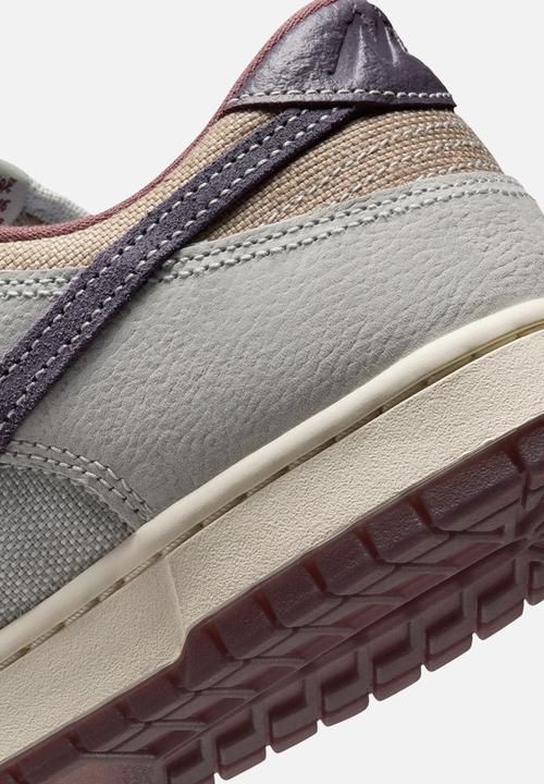 Nike - Nike dunk low retro se 