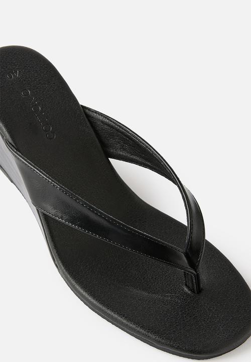 Cotton On - Eve flip flop Wedge - black smooth