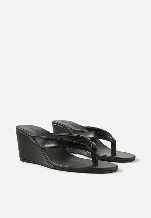 Cotton On - Eve flip flop Wedge - black smooth