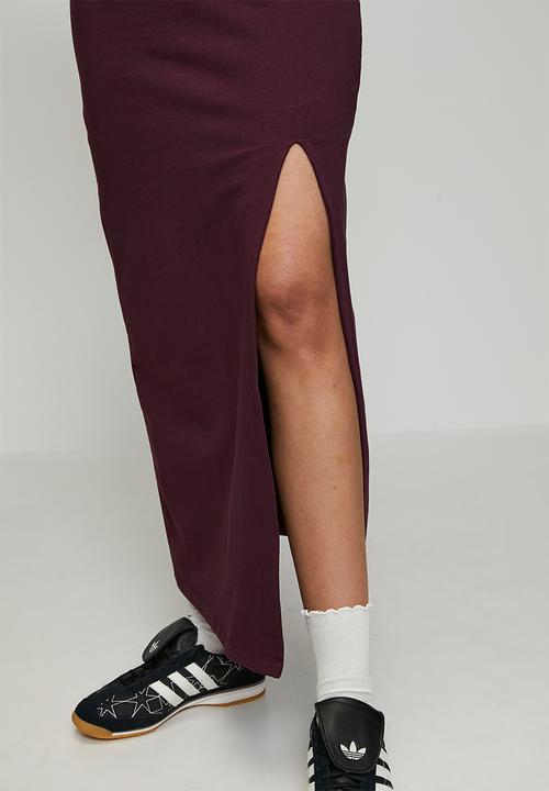 adidas Originals - V-Neck Dress W S26 - Maroon