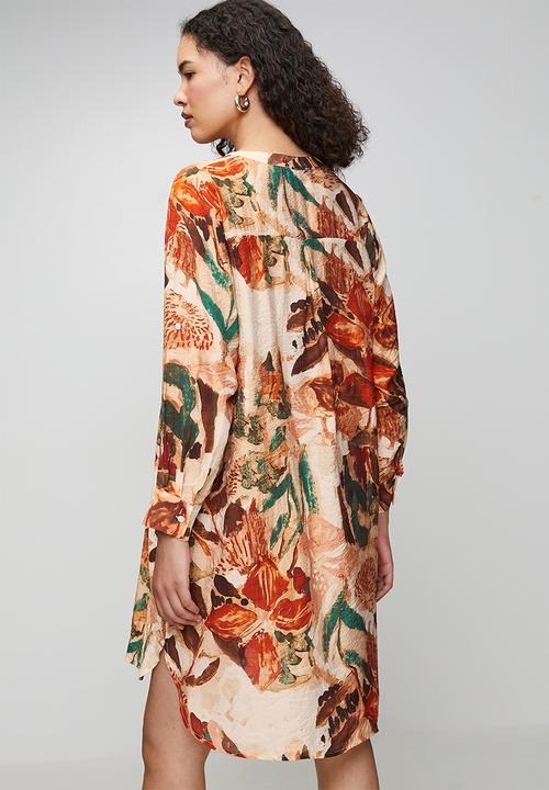 Izabel London - Button Through Sheer Printed Longer Length Blouse - Orange