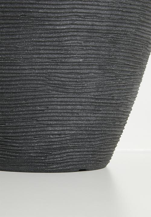 H&S - Ribbed Tall Planter - Black