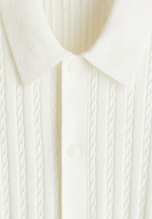 H&M - Regular fit cable-knit short-sleeved shirt - cream