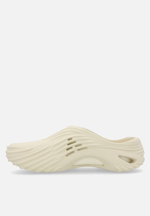 Crocs - Echo Wave - Bone