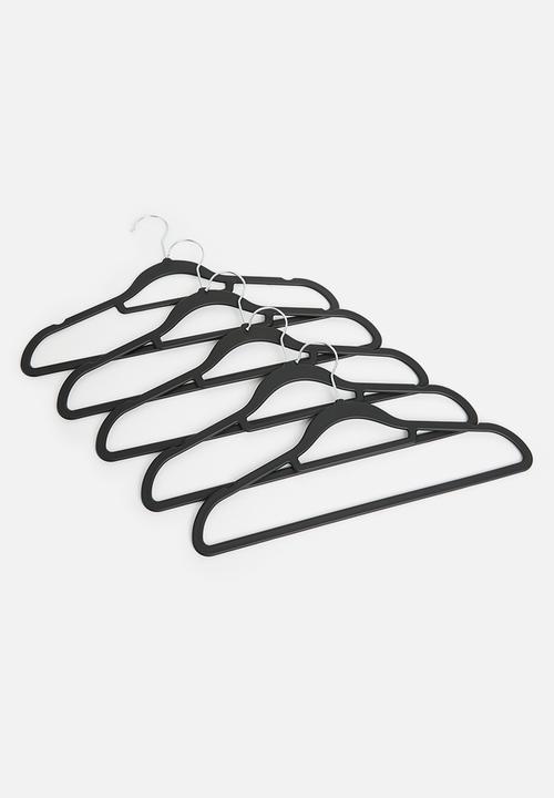 Rubber Coated Clothes Hanger Set Of 5 - Black