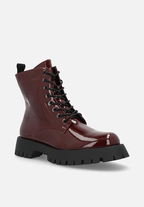 Madison® - Olwyn lace-up boot - burgundy